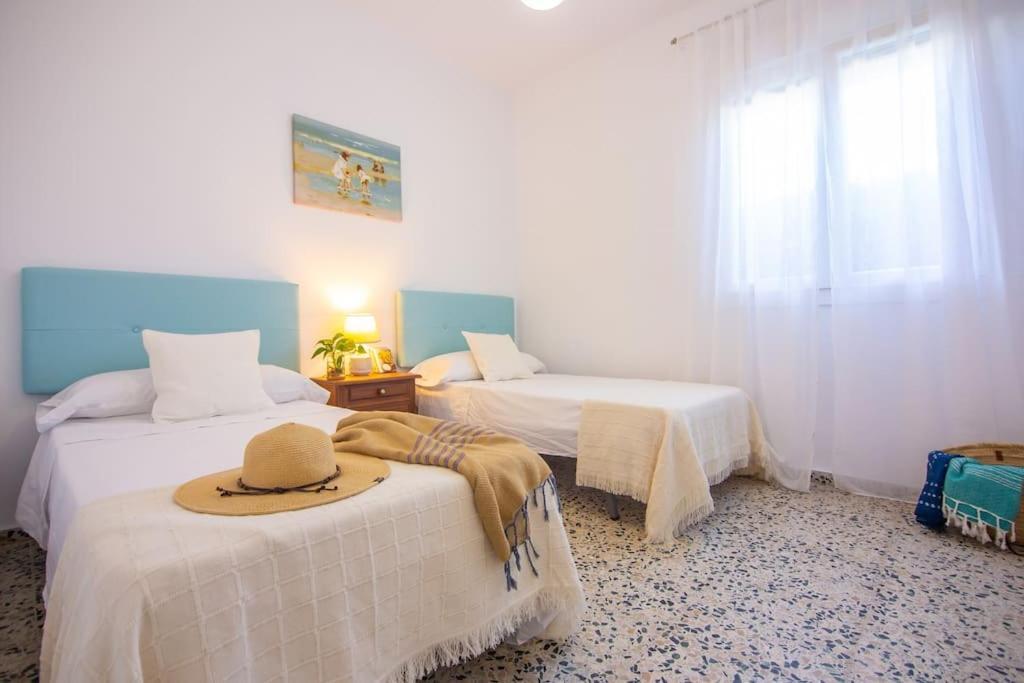 Casa De Meca, A 100M De La Playa Villa Los Canos De Meca Bagian luar foto